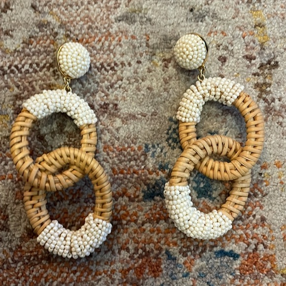 BaubleBar Earrings - Picture 3 of 4